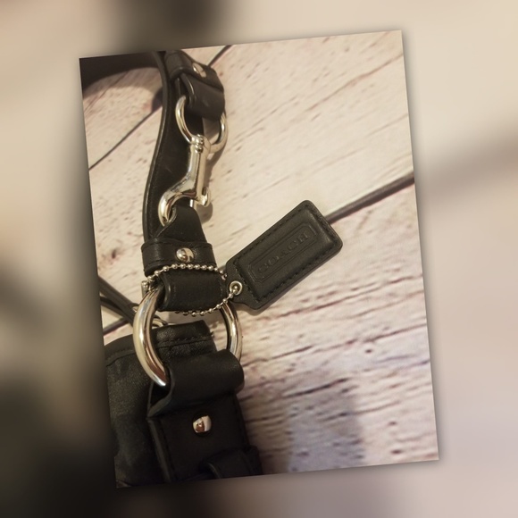 NWT Coach F19730 Signature Optic Chain Bag – Black - Picture 5 of 7